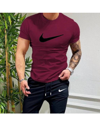 20205-31 * бордовая мужская футболка с принтом (турецкий трикотаж, 5 ед. размеры норма: M. L. XL. 2XL. 3XL) Выдача на следующий день  Футболка
