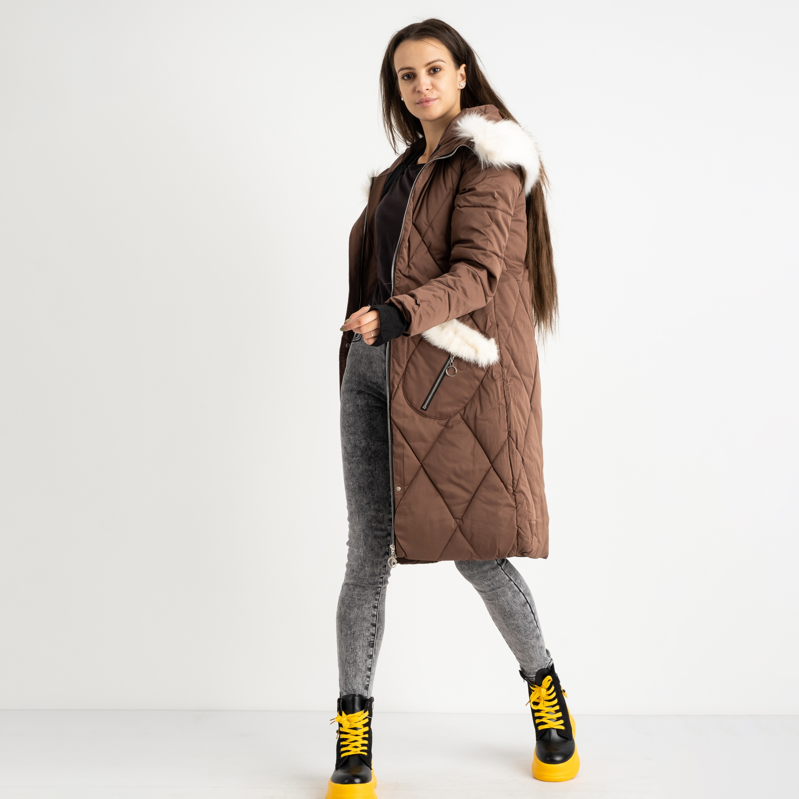 9915-2 коричневая куртка женская на синтепоне (4 ед.размеры: M.L.XL.XXL)