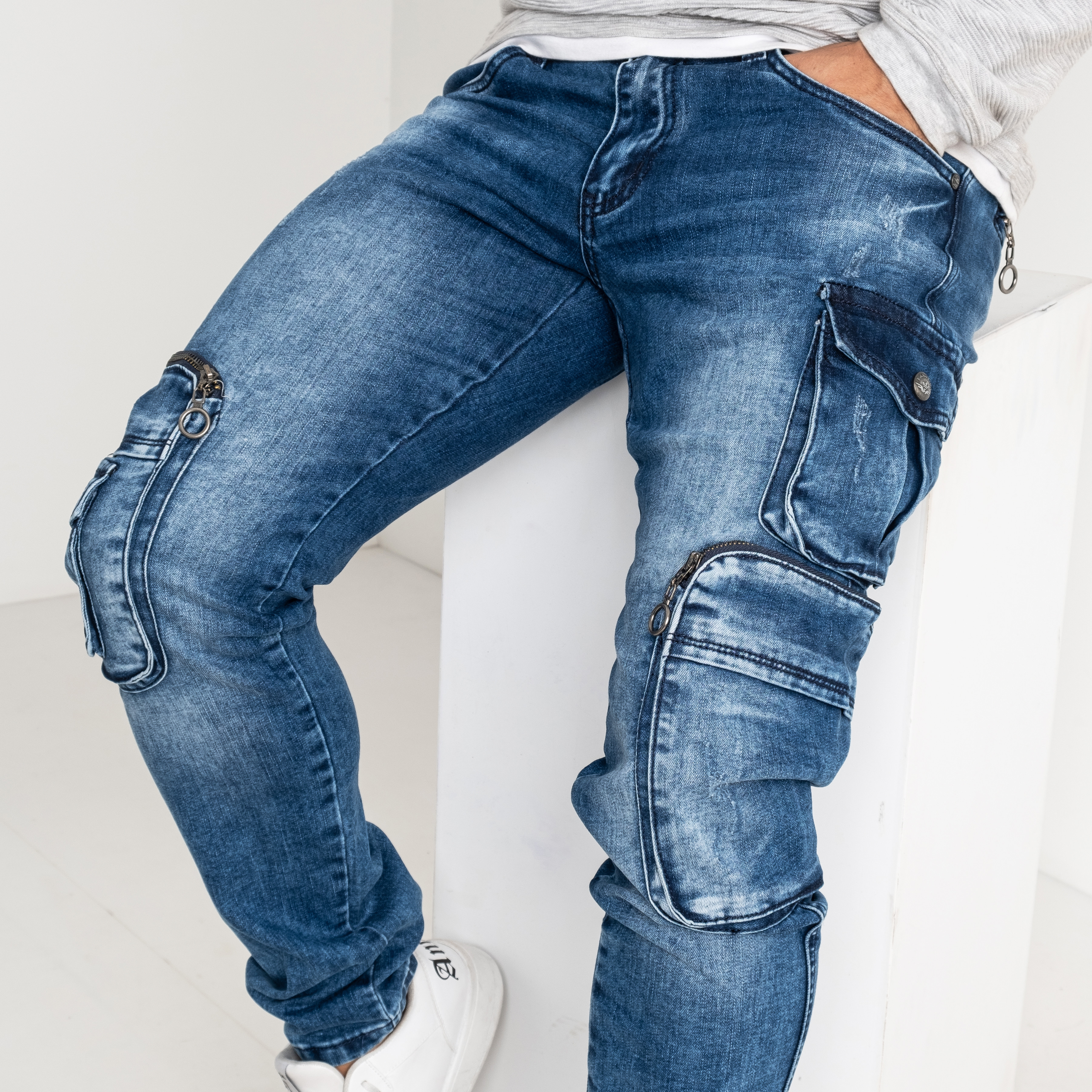 8315 FANGSIDA джинсы мужские синие стрейчевые (8 ед. размеры: 27.28.29.30.31.32.33.34)