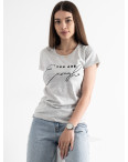 5053-6 СВЕТЛО-СЕРАЯ Kafkame футболка женская с принтом ( 4 ед. размеры : S.M.L.XL): артикул 1133895